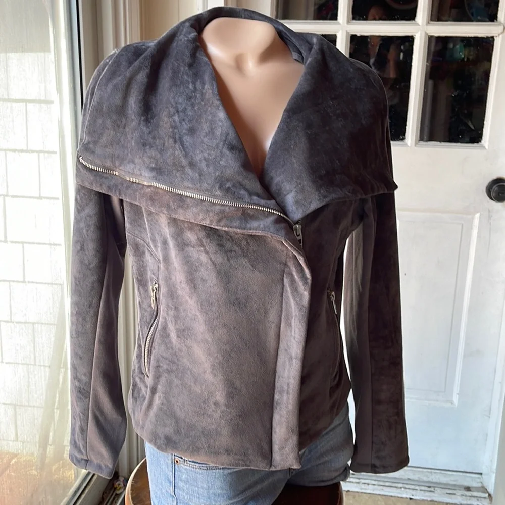 BLANKNYC  Blank NYC Zippered Front Moto Type Jacket / Side Zip Pockets Sz Med